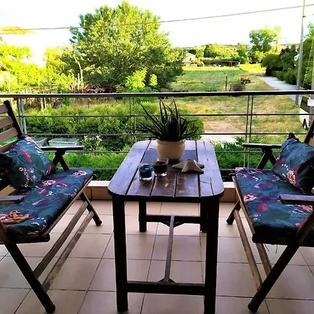 Maria's House In * Skála Foúrkas